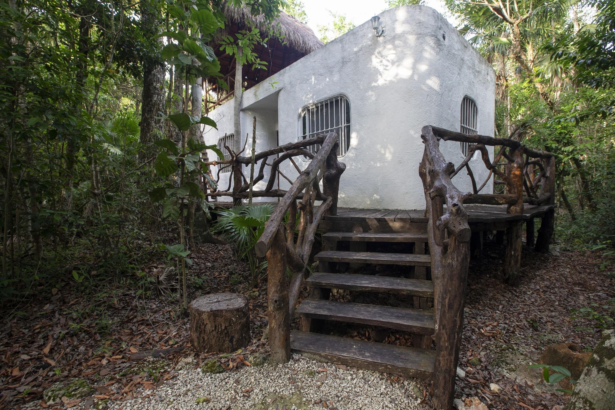 Jolie Jungle Eco Hotel (Adults Only) Leona Vicario Екстер'єр фото