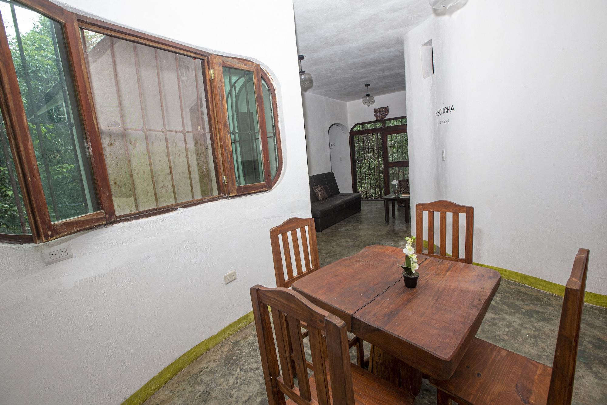 Jolie Jungle Eco Hotel (Adults Only) Leona Vicario Екстер'єр фото